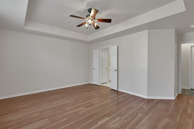 Building Photo - 22 Belcarra Pl