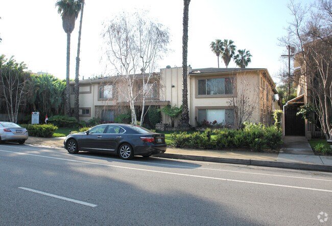 Building Photo - Chandler Apartments