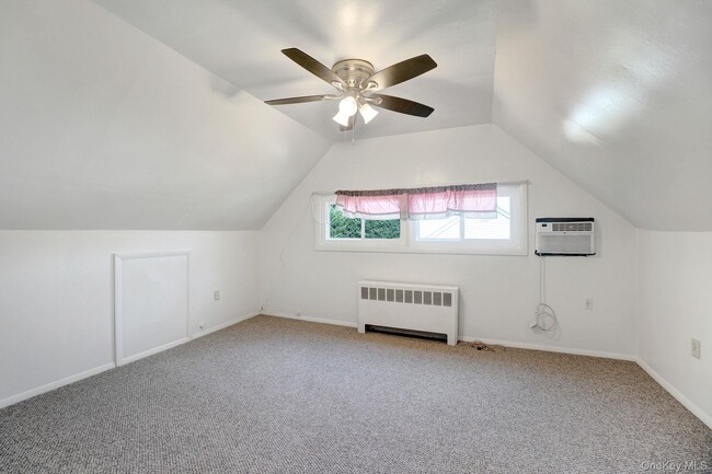 Building Photo - 6 Cinder Ln