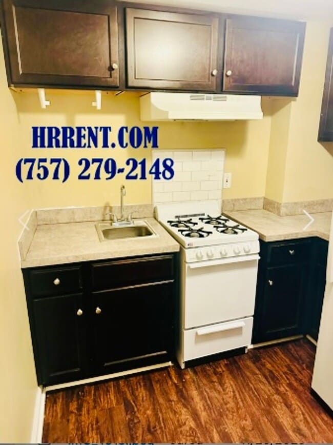 Building Photo - Adorable 2 Bedroom 1 Bath Single Family Home located in the heart of Portsmouth VA!