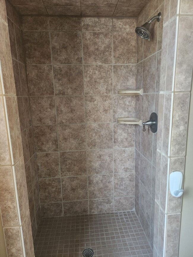 Building Photo - Beautiful 4 Bedroom Home with 3 Baths | 2,692 Sq Ft | $3,300/mo