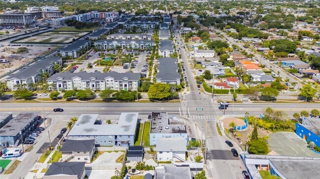Building Photo - 1180 NW 67th St