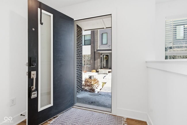 Building Photo - 1312 Colere Pl