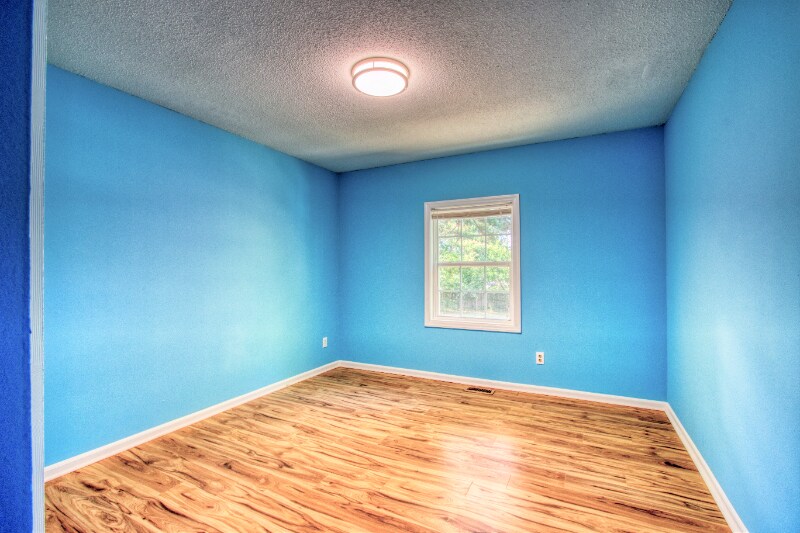 Building Photo - 209 Bayberry Ln