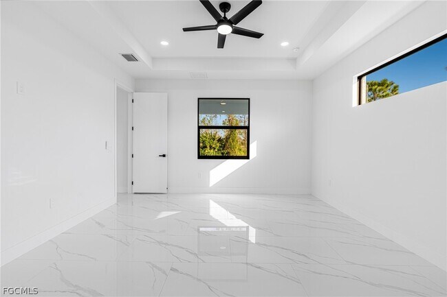 Building Photo - 3604 29th St SW