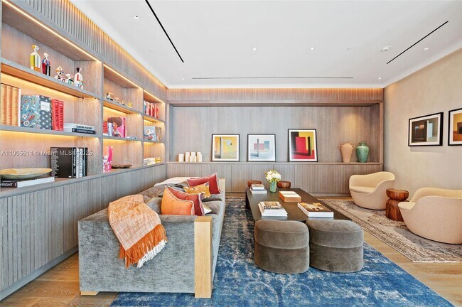 Building Photo - 501 West Ave