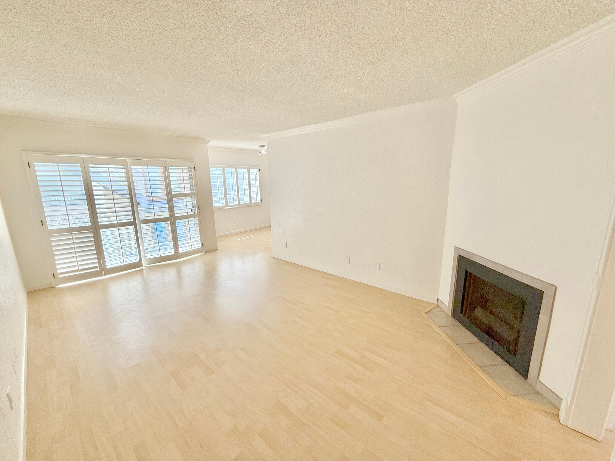 Building Photo - 1534 11th St