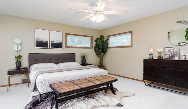 Building Photo - LARGE AND SPACIOUS, YET COZY AND QUAINT RANCH STYLE 4 BD, 3 BA HOUSE WITH DOUBLE ATTACHED GARAGE,...