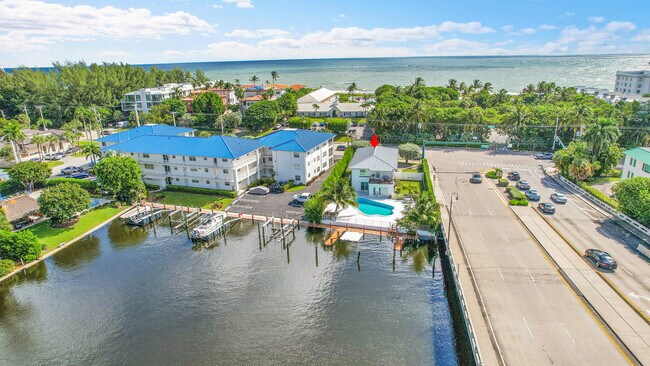 Building Photo - 1702 S Ocean Blvd