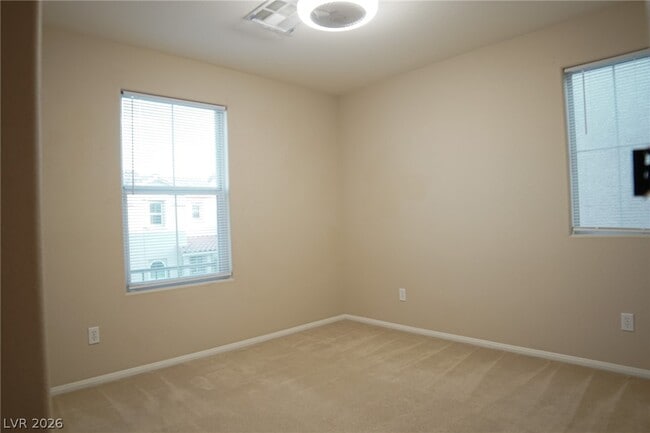 Building Photo - 8948 Amy Olivia Ave