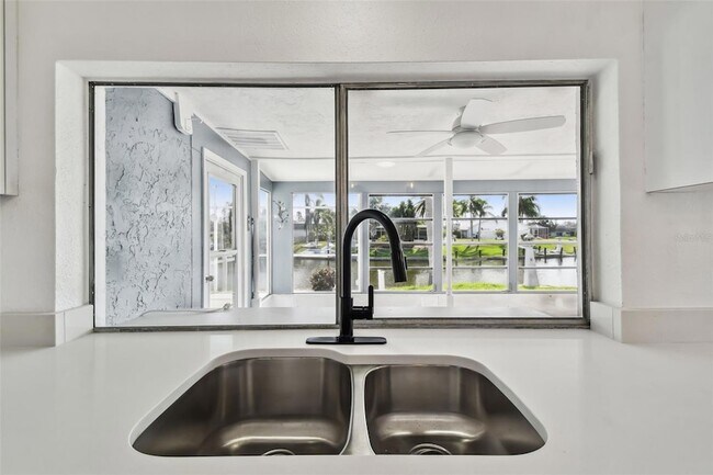 Building Photo - 3248 Rock Valley Dr