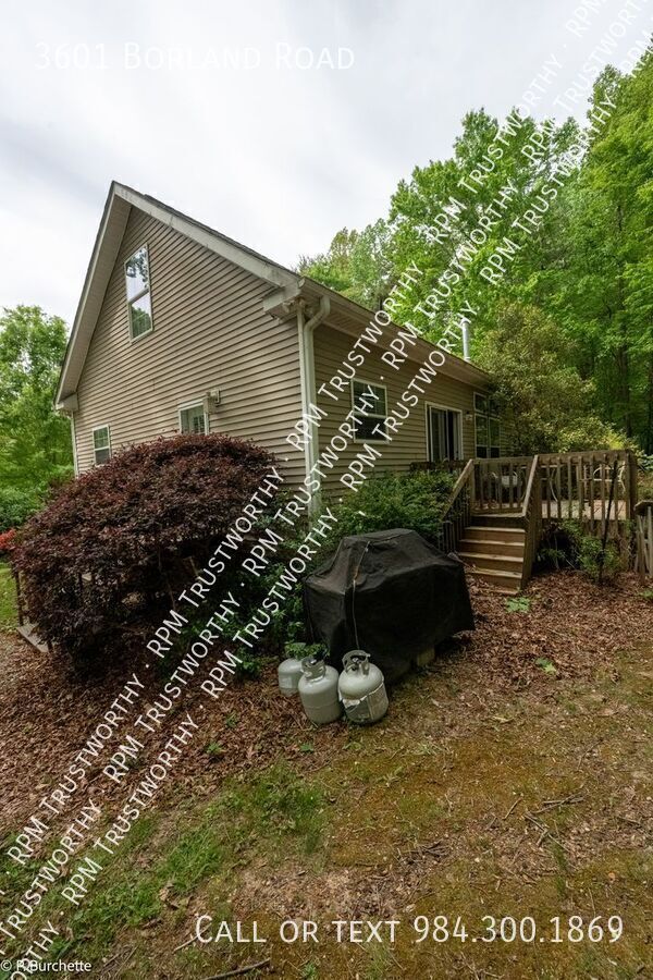 Building Photo - 3601 Borland Rd