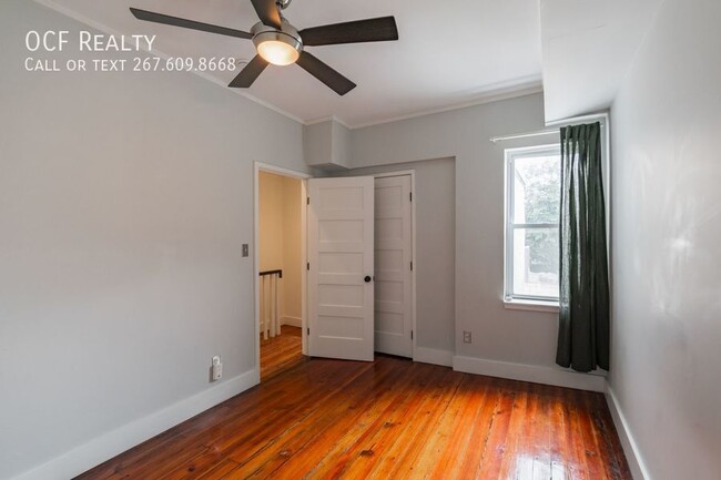 Building Photo - Three Bed Olde Richmond Townhouse