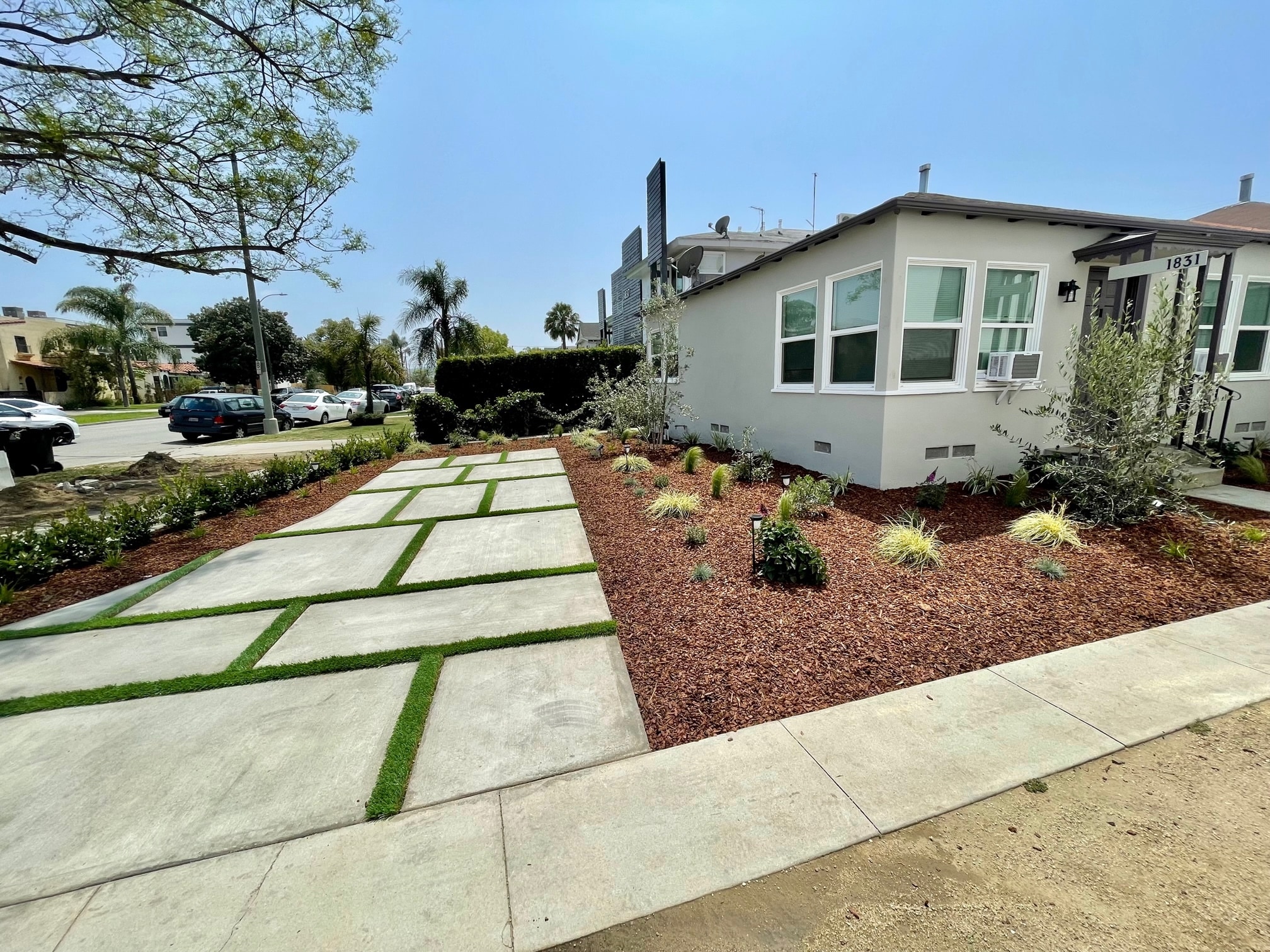 Building Photo - 1831 S Redondo Blvd