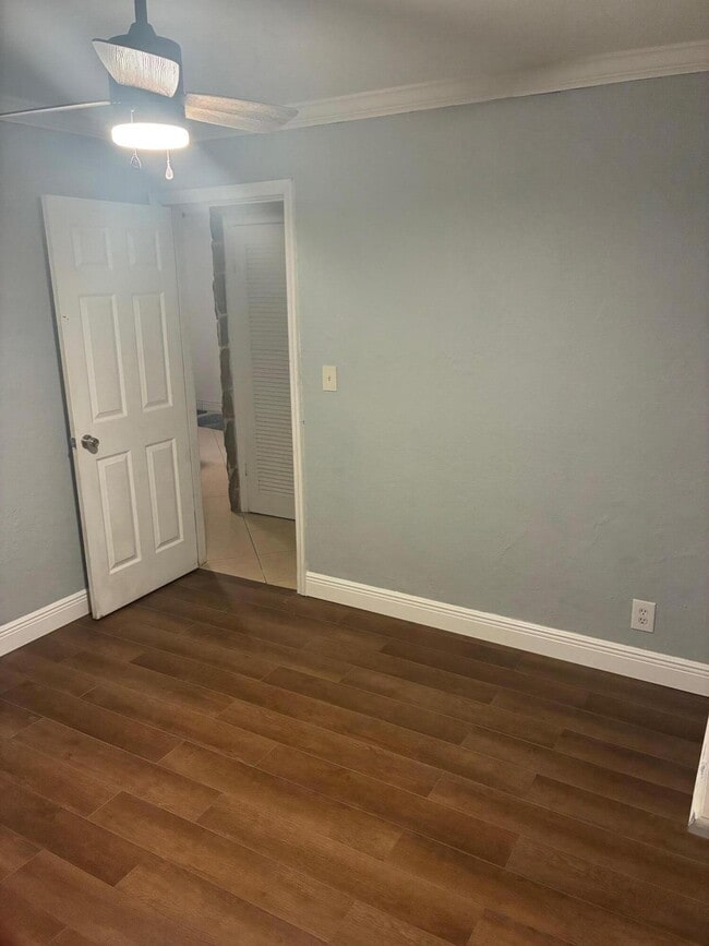 Building Photo - 2680 NE 12th Terrace