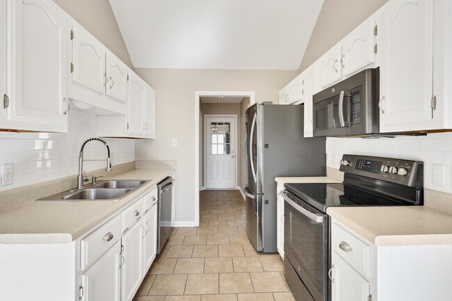 Building Photo - 7775 Shadow Elm Ln