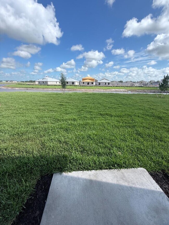 Building Photo - 19745 Garden Ridge Ct