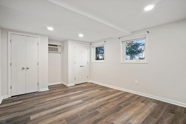 Building Photo - 4409 Westbrook Ln