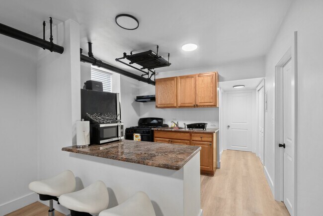 Building Photo - 7505 Palisade Ave
