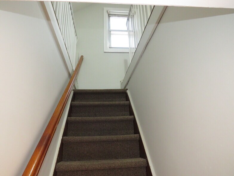 Stairway to 3rd Floor Living Area - 11 Louis St
