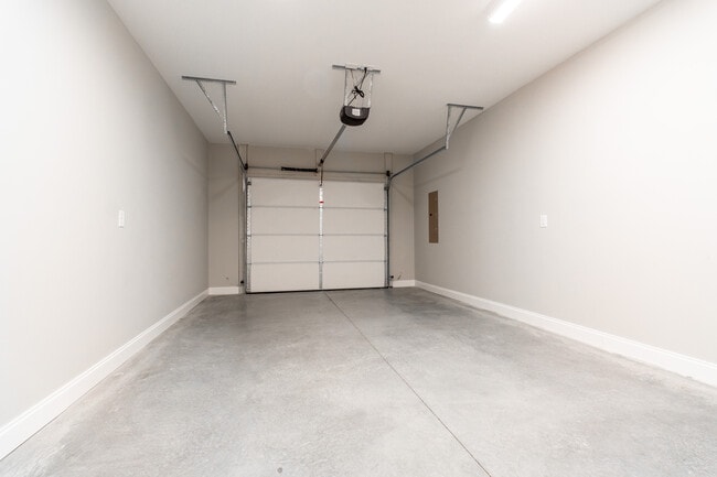 Building Photo - 3452 Frylee Ct