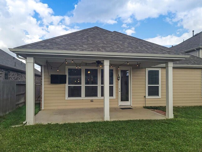 Building Photo - 1702 Claire Creek Ct