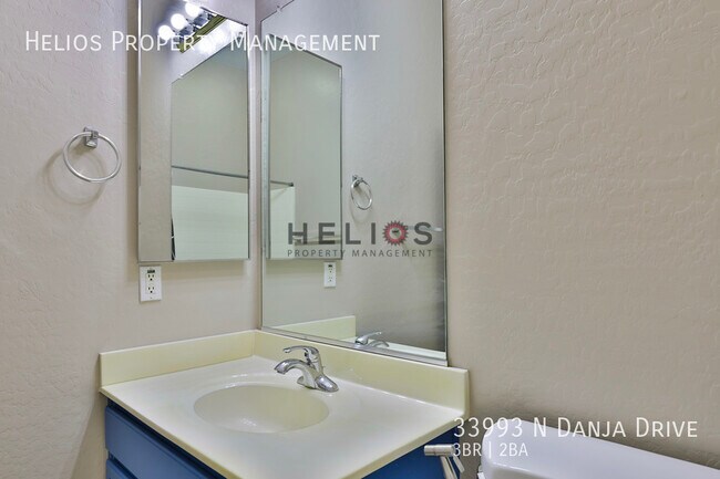 Building Photo - 33993 N Danja Dr