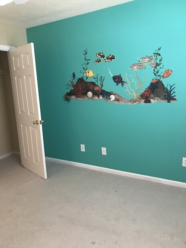 Building Photo - 2 Bed, 1 Bath Condo