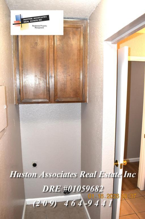 Building Photo - 3124 Kelley Ct