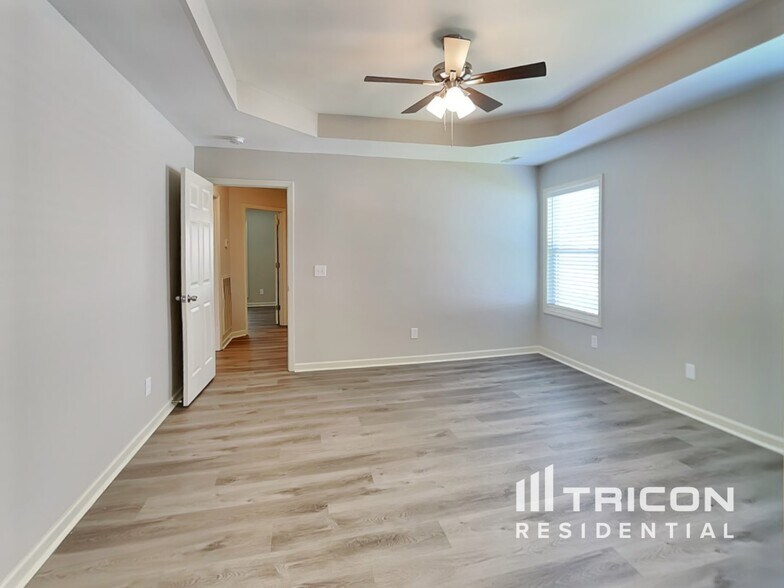 Building Photo - 904 Avery Green Ct