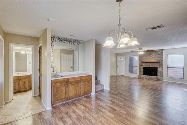 Building Photo - 1413 Palmnold Cir E