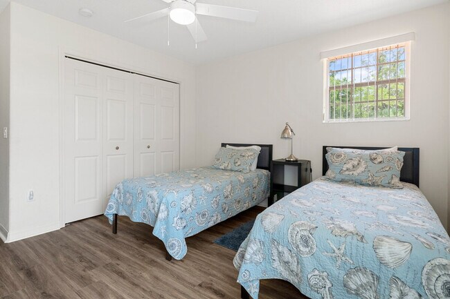 Building Photo - 4780 S Polderland Way