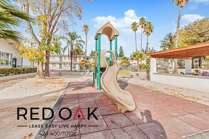 Building Photo - 13325 Heacock St