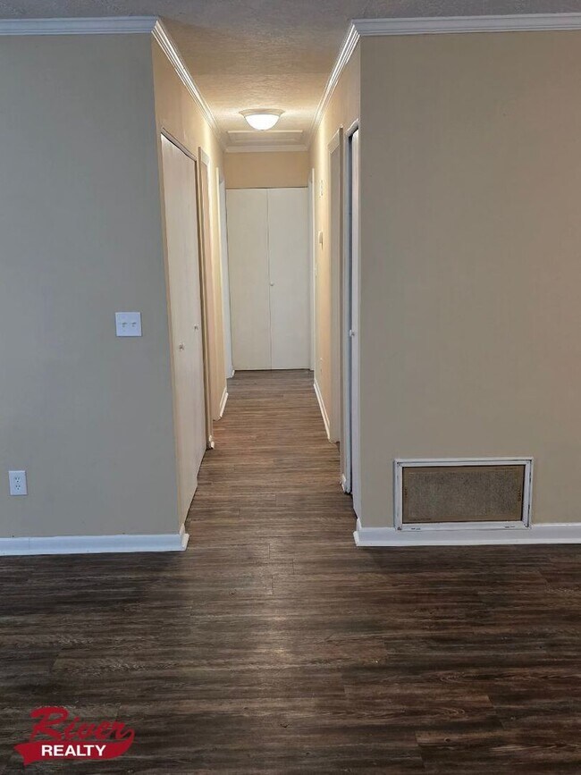 Building Photo - 3 Bedroom House in Hephzibah, Georgia