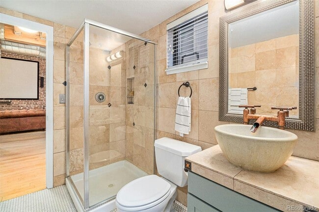 Building Photo - 3225 Blake St