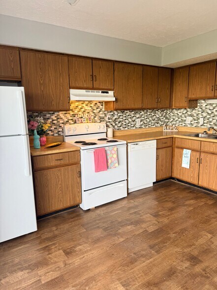 Building Photo - 9 Fonda Dr
