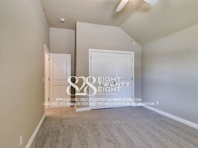 Building Photo - Roommates Not Working Out? 4 Bed/2 Bath Home Near OU Campus Available NOW! (Not Preleasing for 2027)