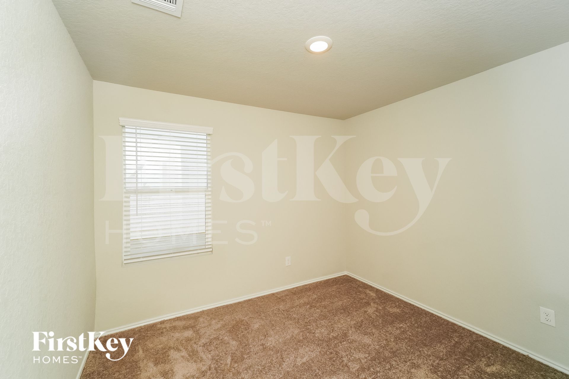 Building Photo - 10755 Prusiner Dr