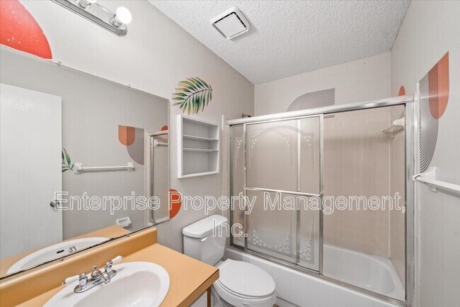 Building Photo - 7103 Tagen Dr