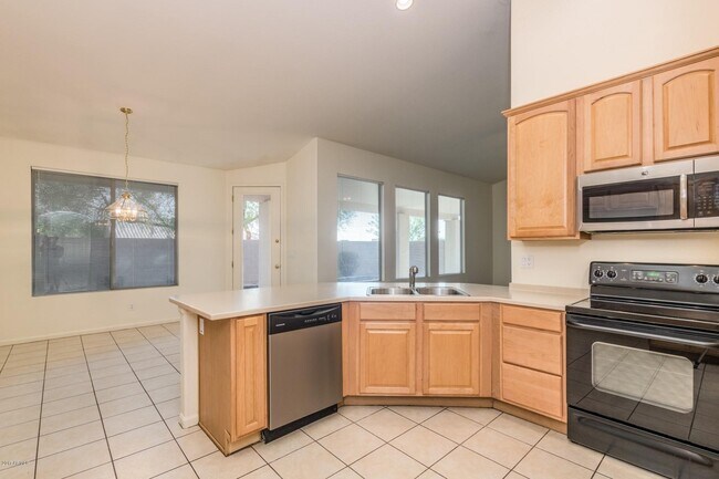 Building Photo - 24627 N 45th Dr