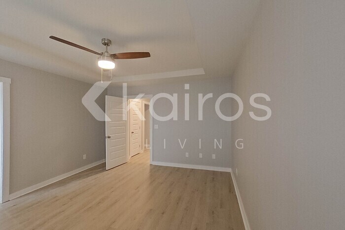 Building Photo - 7210 Chatfield Wy NW