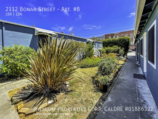 Building Photo - 2112 Bonar St
