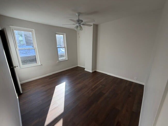 Building Photo - Beautiful Home for Rent With Some Utilities Included