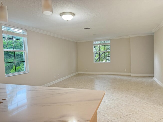 Building Photo - 1109 Florida Ave