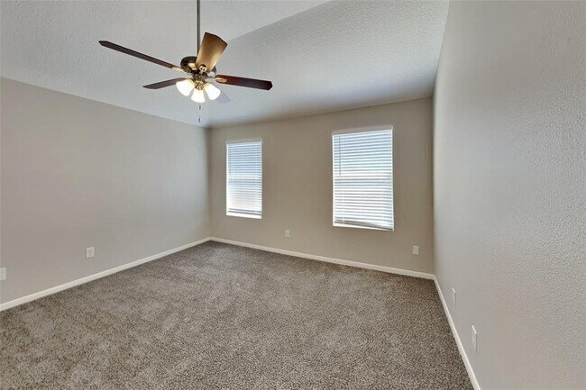 Building Photo - 5546 Calm Ct