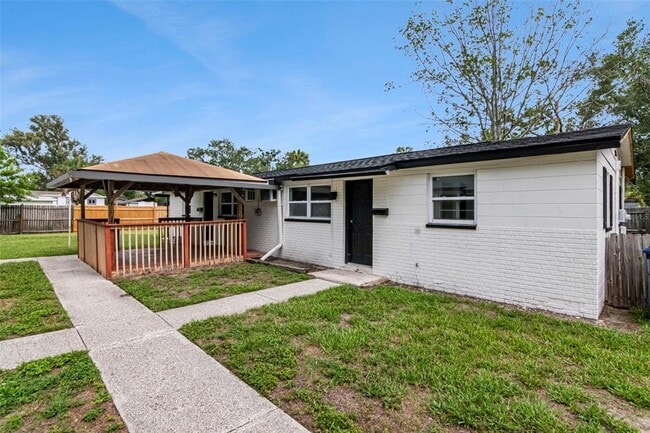 Building Photo - 6713 S Kissimmee St