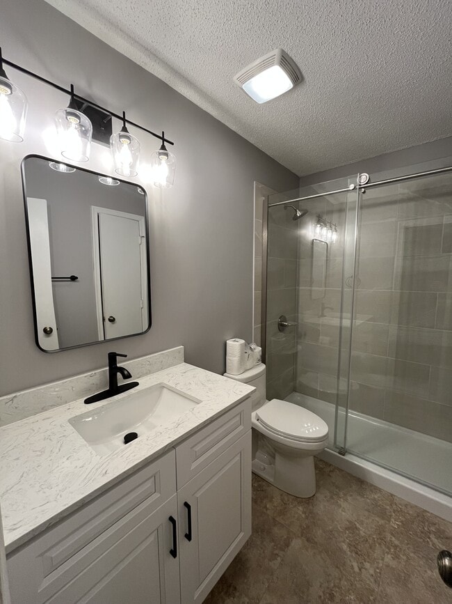 Building Photo - 12 Poppy Trail