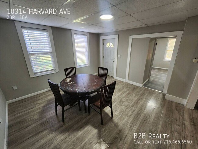 Building Photo - 10314 Harvard Ave