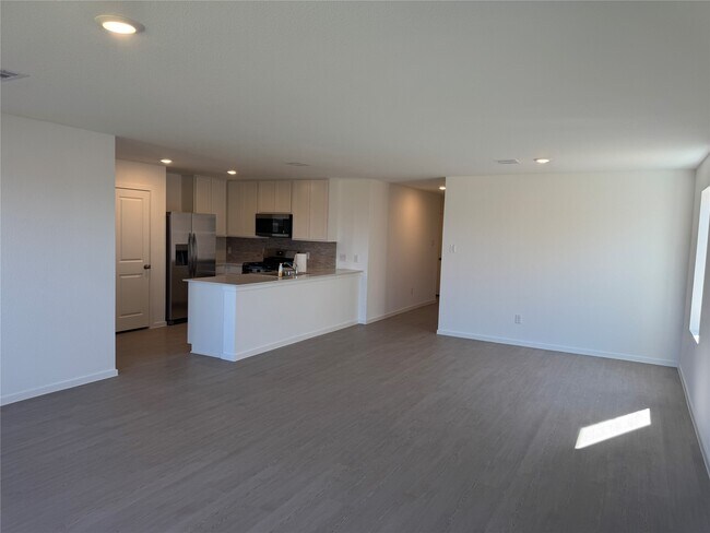 Building Photo - 2519 American Ruby Dr