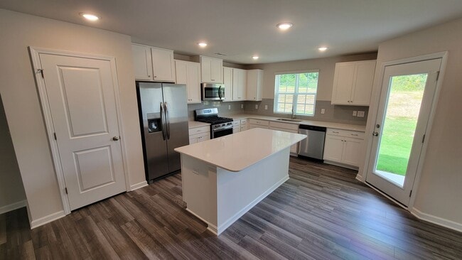 Building Photo - 3 bed, 2.5 Bath Townhome Available in Reid...